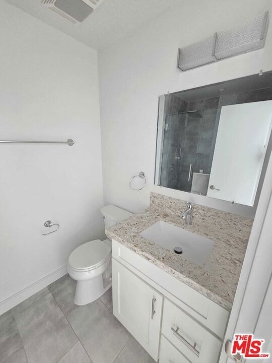 5341 Vantage Avenue - Photo 17
