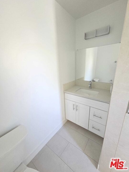 5341 Vantage Avenue - Photo 11