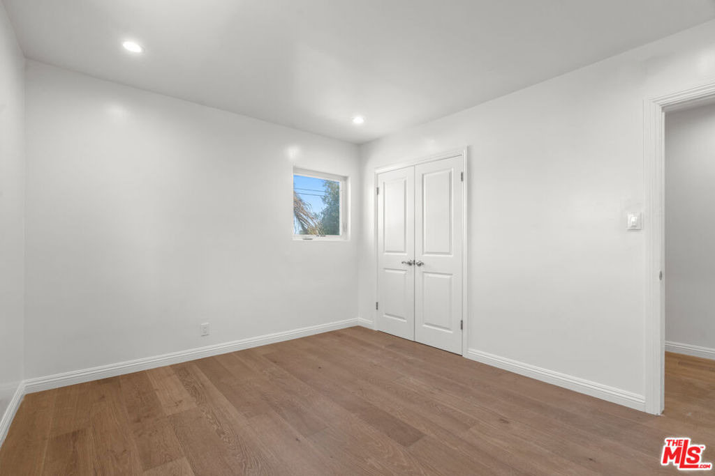 616 Sunset Avenue - Photo 6