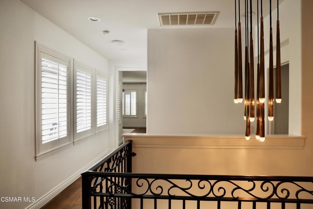 6072 Mandeville Place - Photo 24