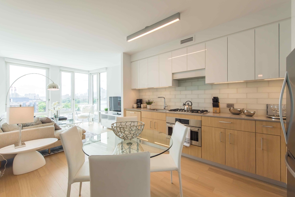 10 Halletts Point - Photo 1