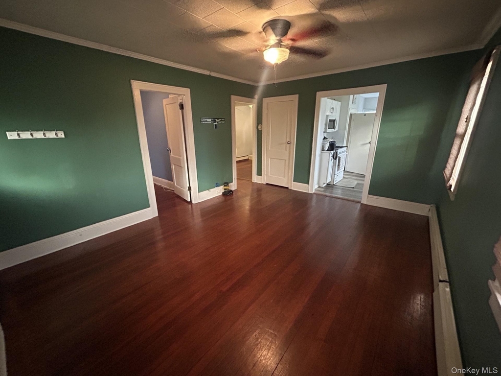 76 Robinwood Avenue - Photo 1