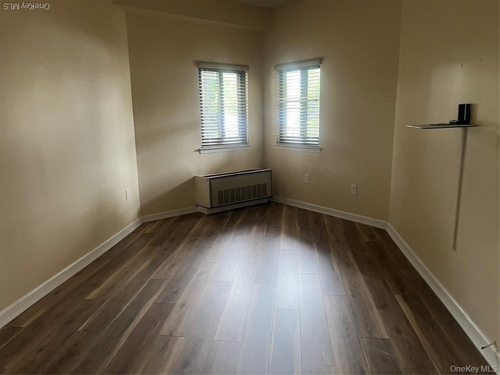 725 Miller Avenue - Photo 9