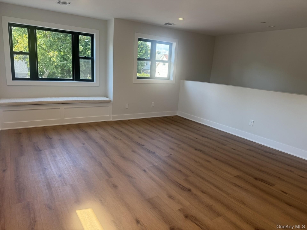 161 Union Avenue - Photo 3