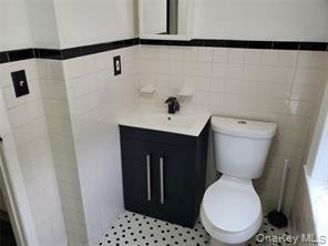 524 Merrick Road - Photo 5
