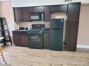 524 Merrick Road - Photo 4