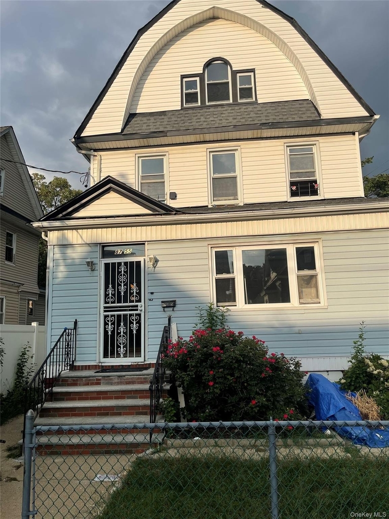 8755 114th Street - Photo 2