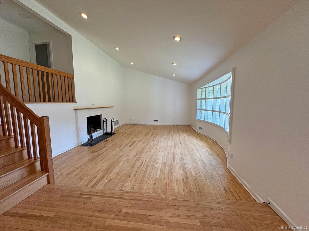 3 Stonewall Lane - Photo 1