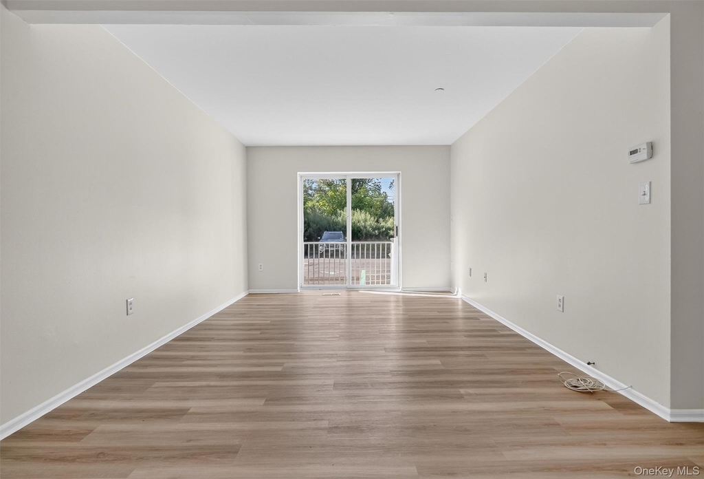10-12 Chestnut Street - Photo 7