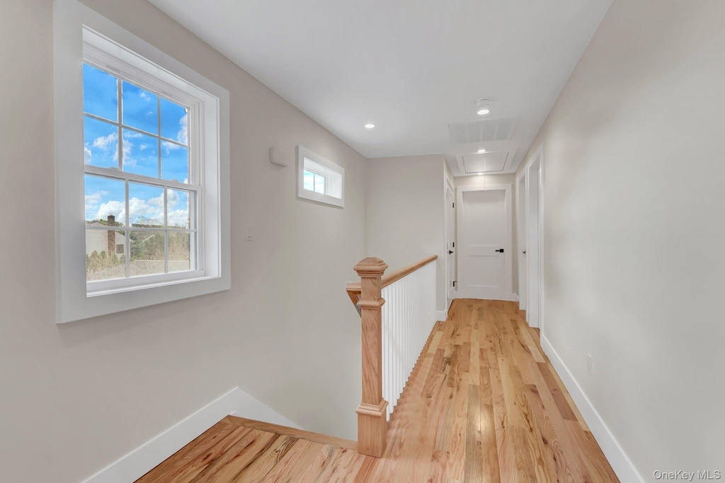 25 Sunnybrook Drive E - Photo 7