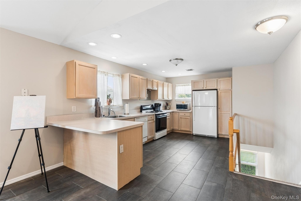 3002 Willow Pond Drive - Photo 8
