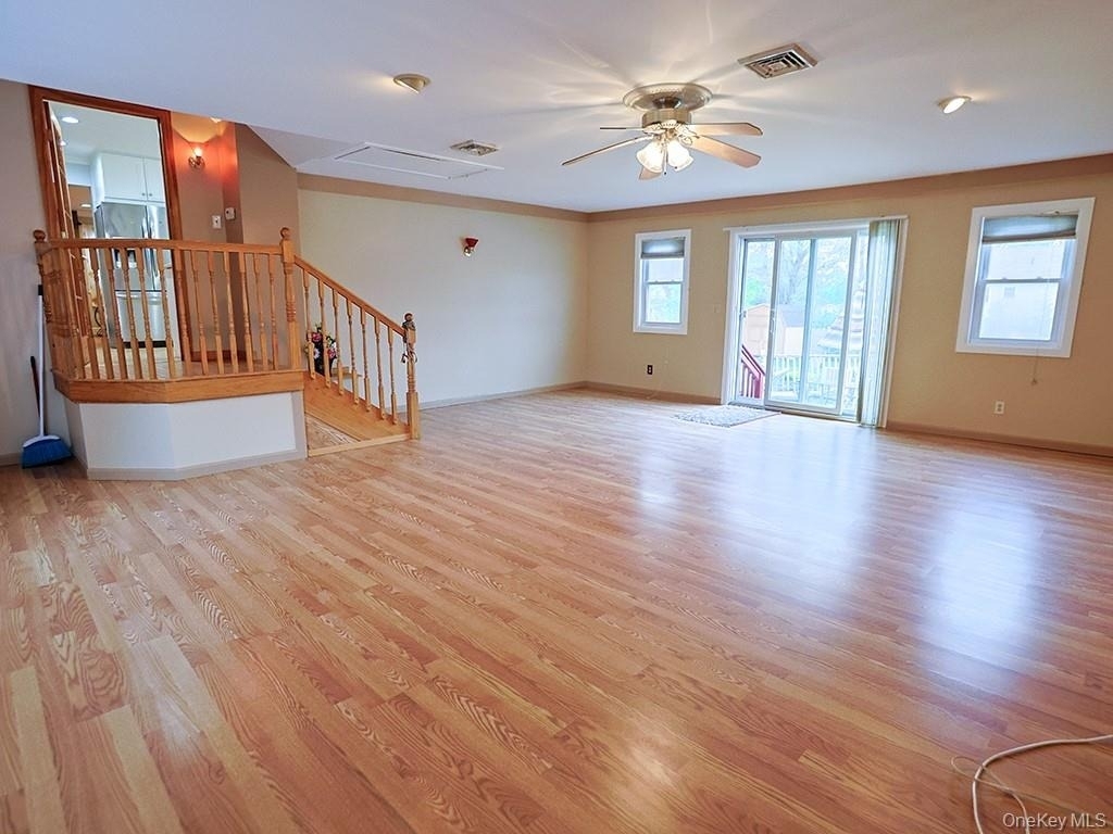 68 Weaver Street - Photo 2