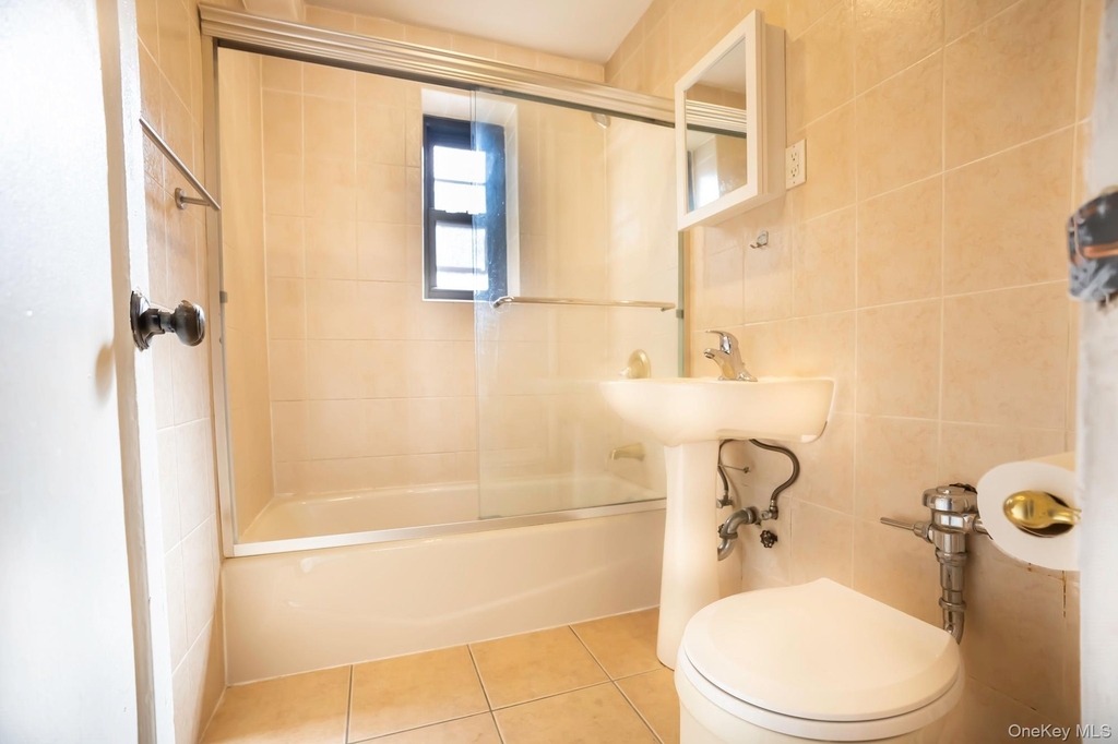 102-55 67 Road - Photo 11