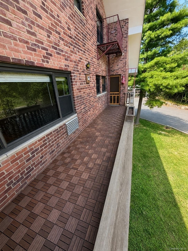 125 Central Avenue - Photo 18