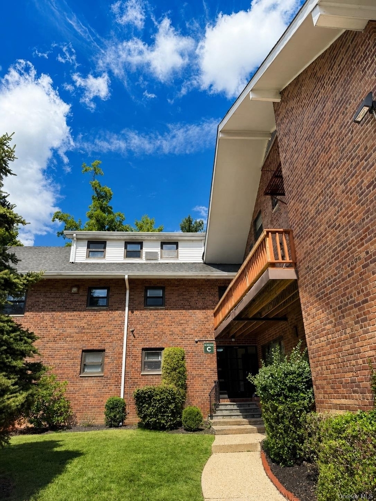 125 Central Avenue - Photo 1