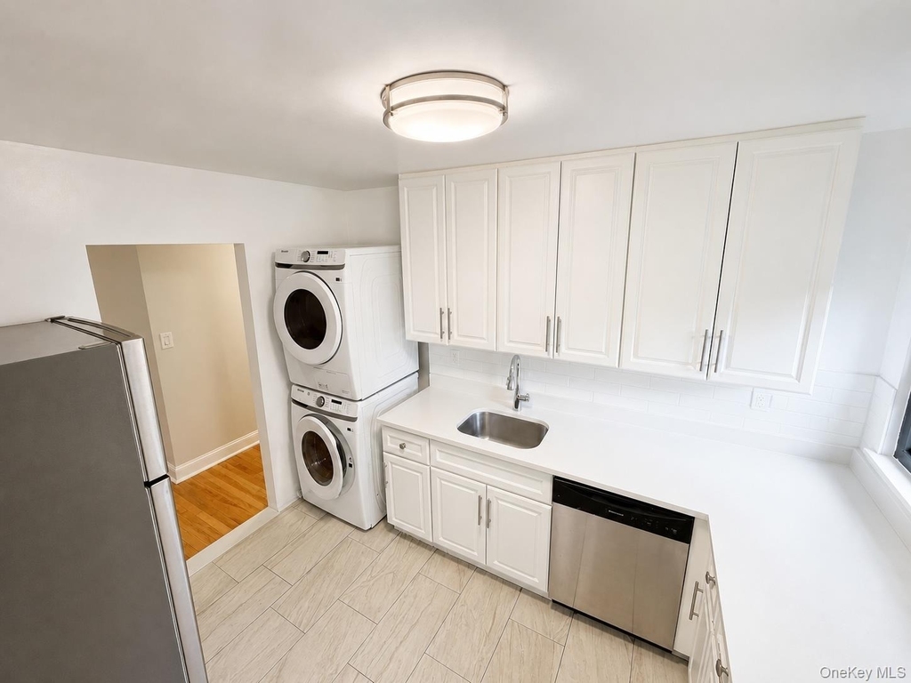 125 Central Avenue - Photo 9