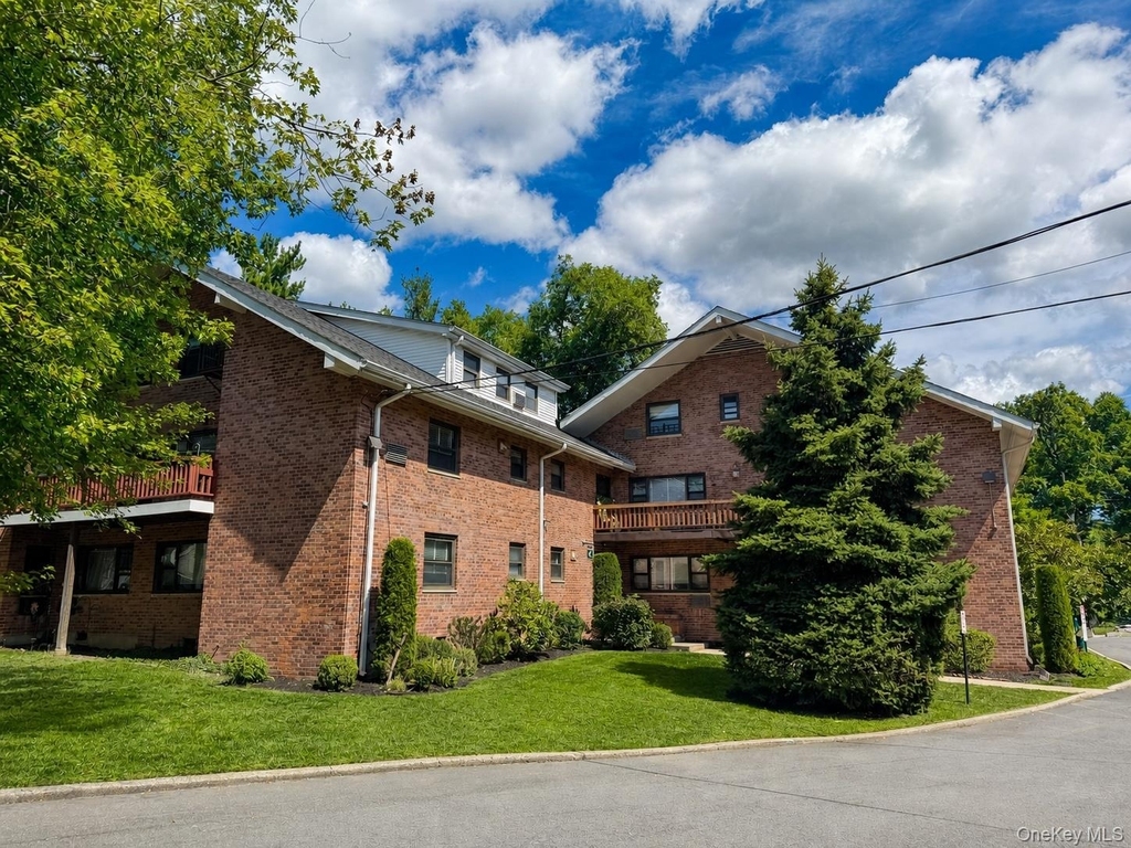 125 Central Avenue - Photo 0