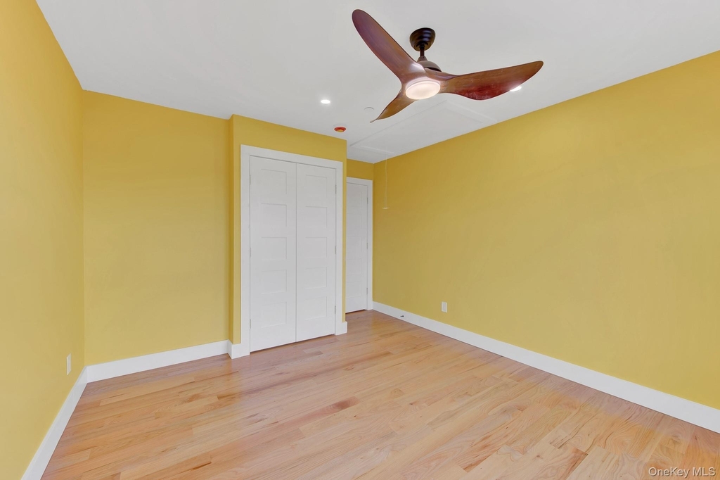 328 E Chester Street - Photo 13
