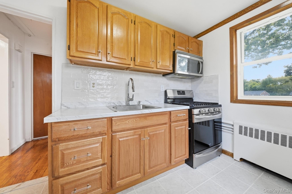 131-45 234th Street - Photo 4