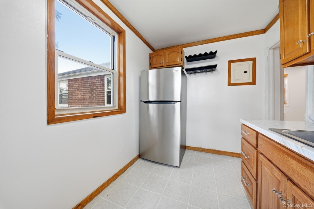 131-45 234th Street - Photo 5