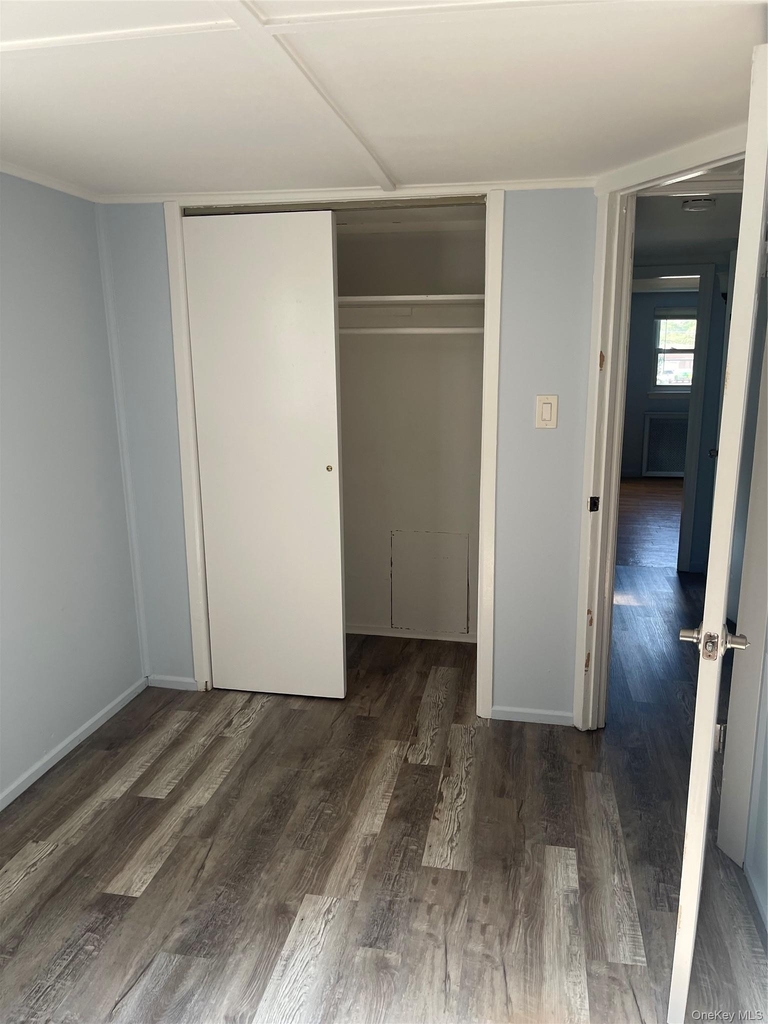 140 Nassau Avenue - Photo 11