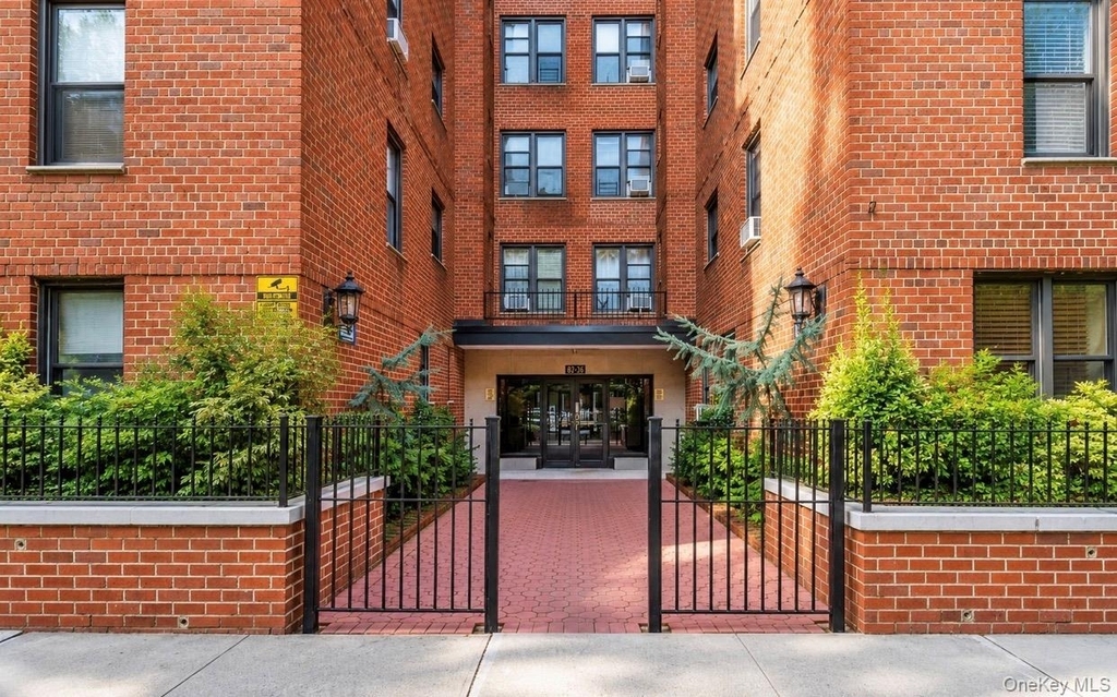 37-30 83rd Street - Photo 0
