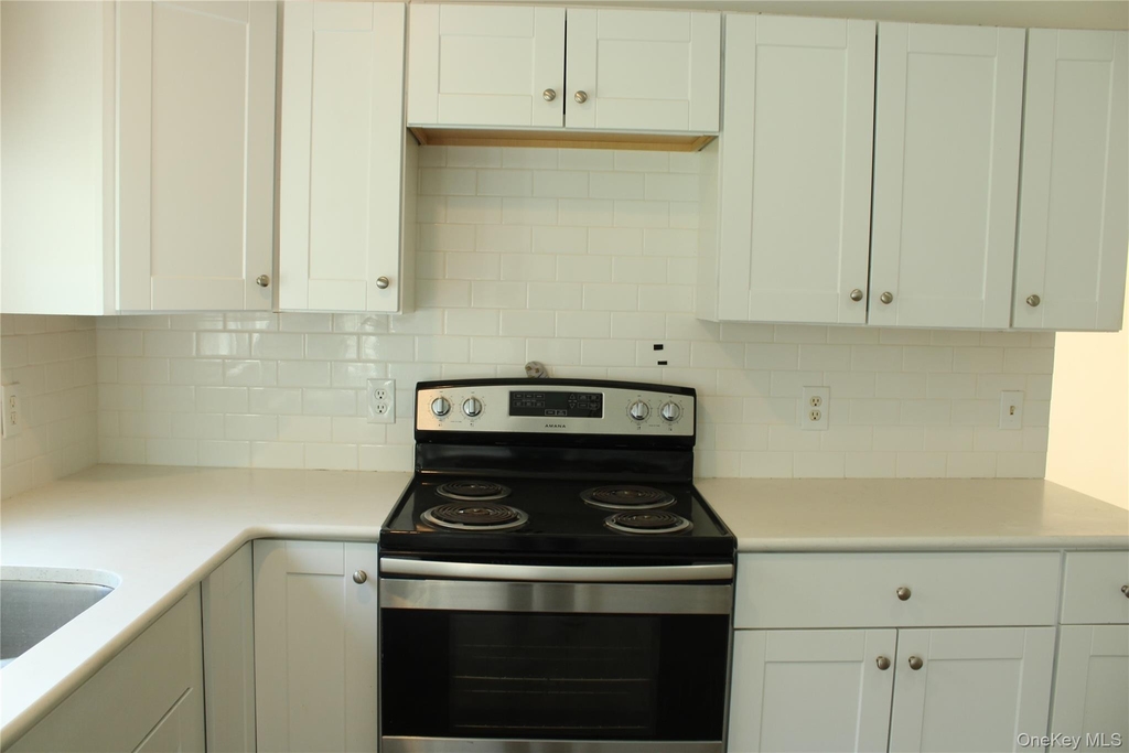 8 Tanglewood Drive - Photo 9