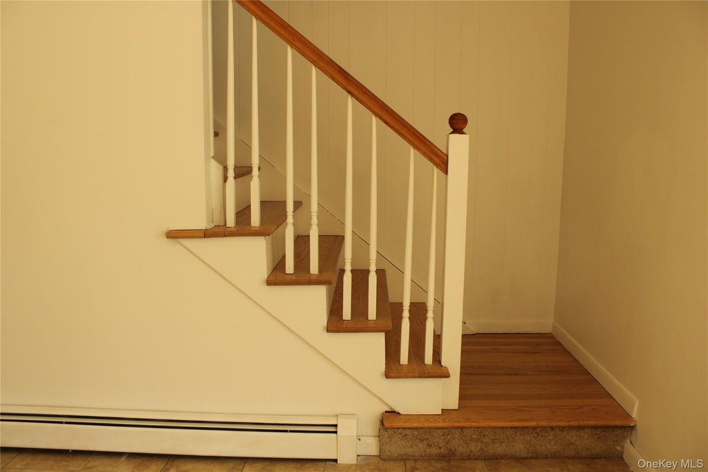 8 Tanglewood Drive - Photo 2