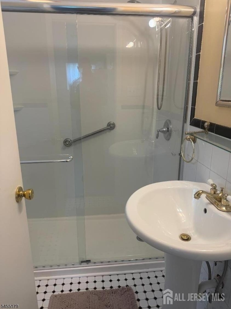 67 Oakland Avenue - Photo 6