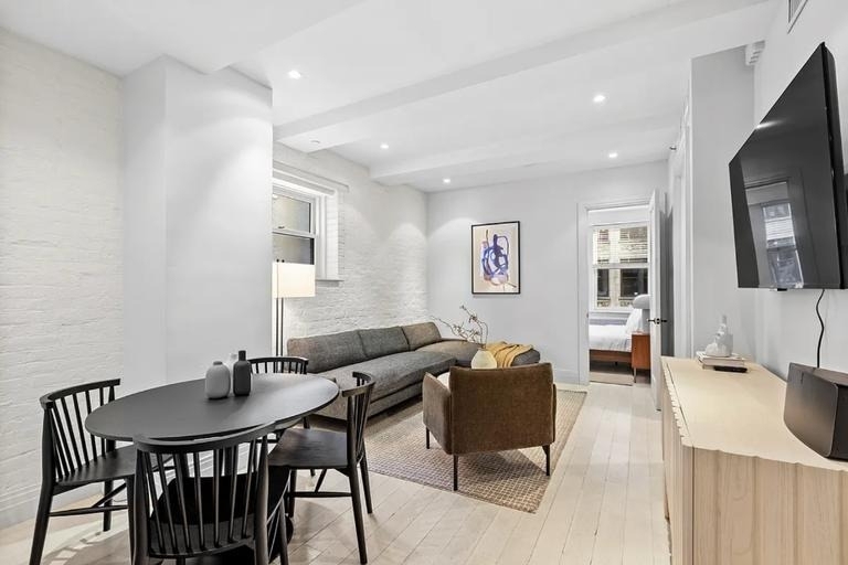 43 W 27th Street - Photo 0