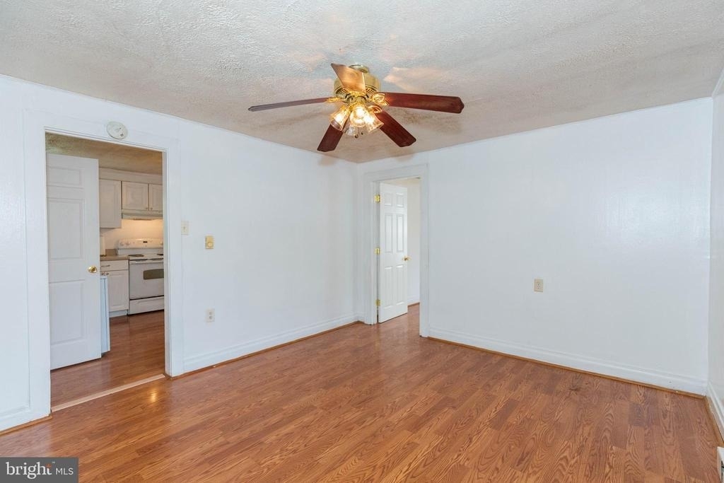 481 Millville - Photo 7