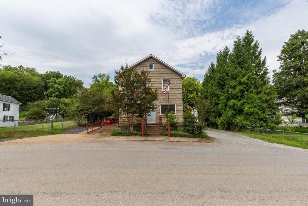 481 Millville - Photo 0