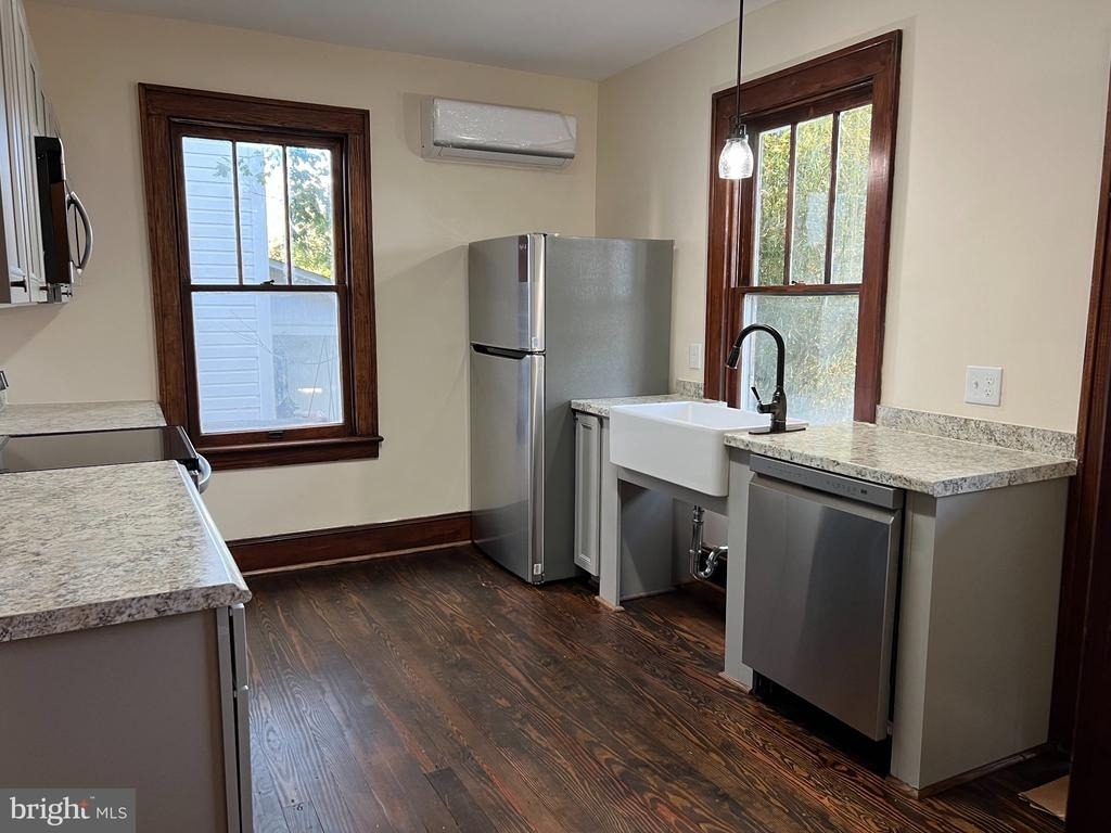 120 2nd Avenue - Photo 1