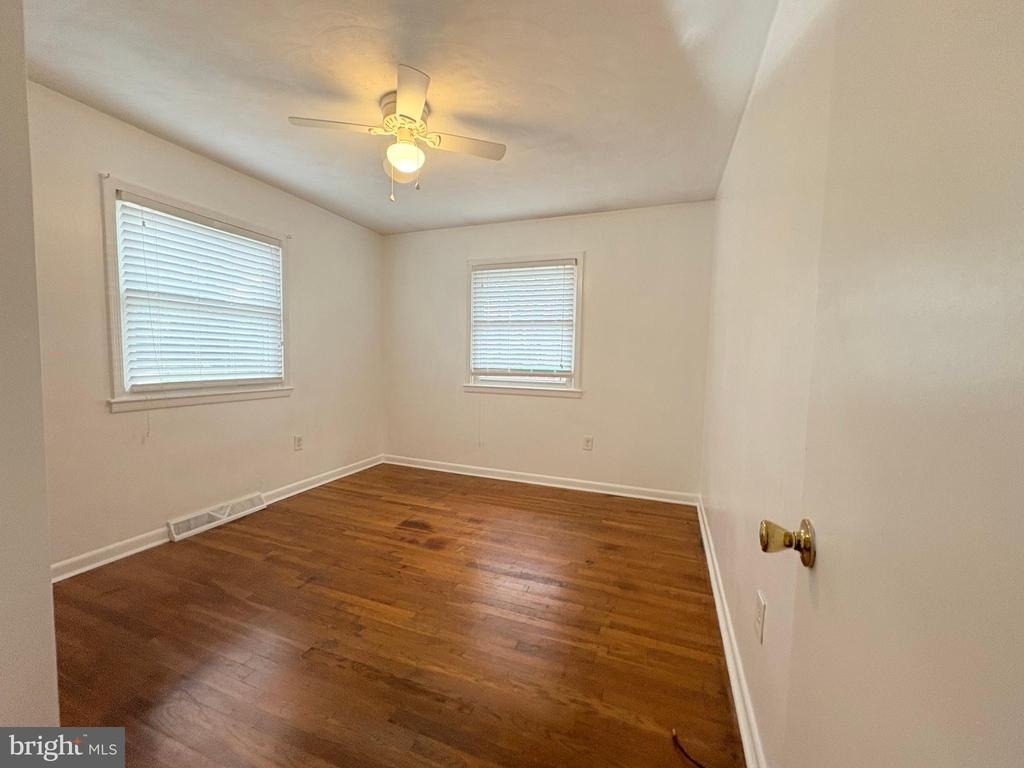 2325 Wilson Boulevard - Photo 11