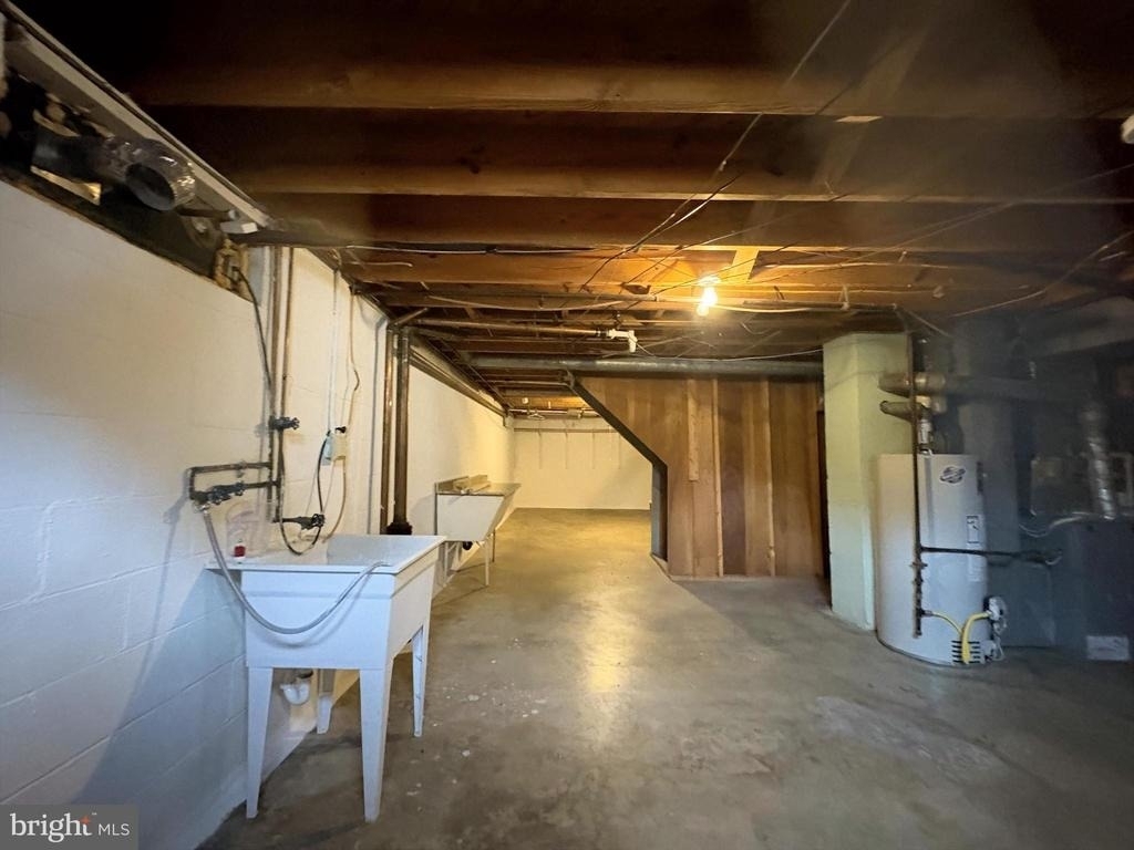 2325 Wilson Boulevard - Photo 18