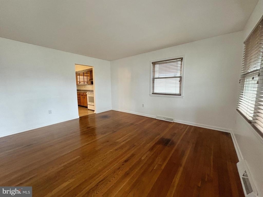 2325 Wilson Boulevard - Photo 2