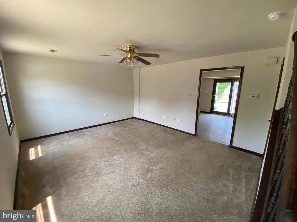 5145 Cottonwood Court - Photo 1