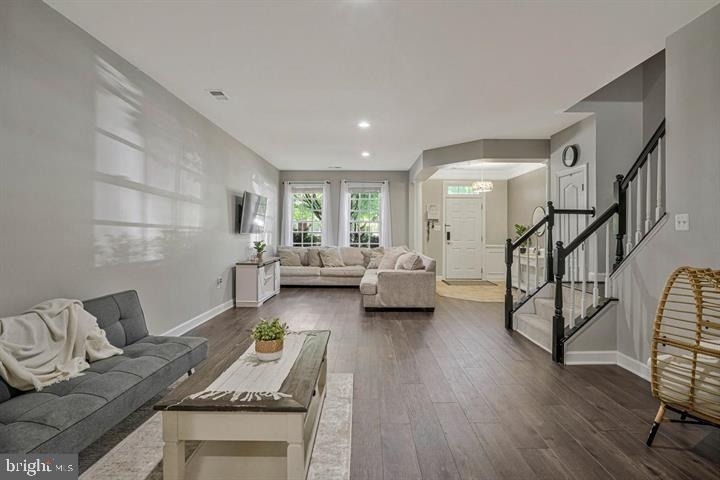 10613 Bristow Station Drive - Photo 8