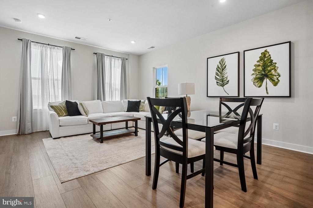 1660 Kirkman Street - Photo 4