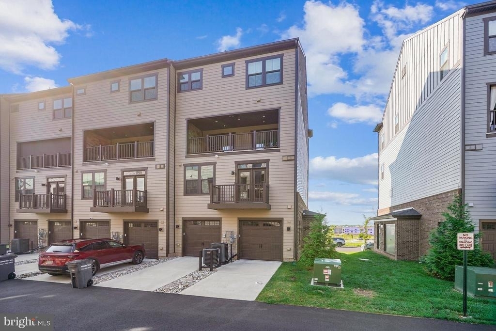 1660 Kirkman Street - Photo 1