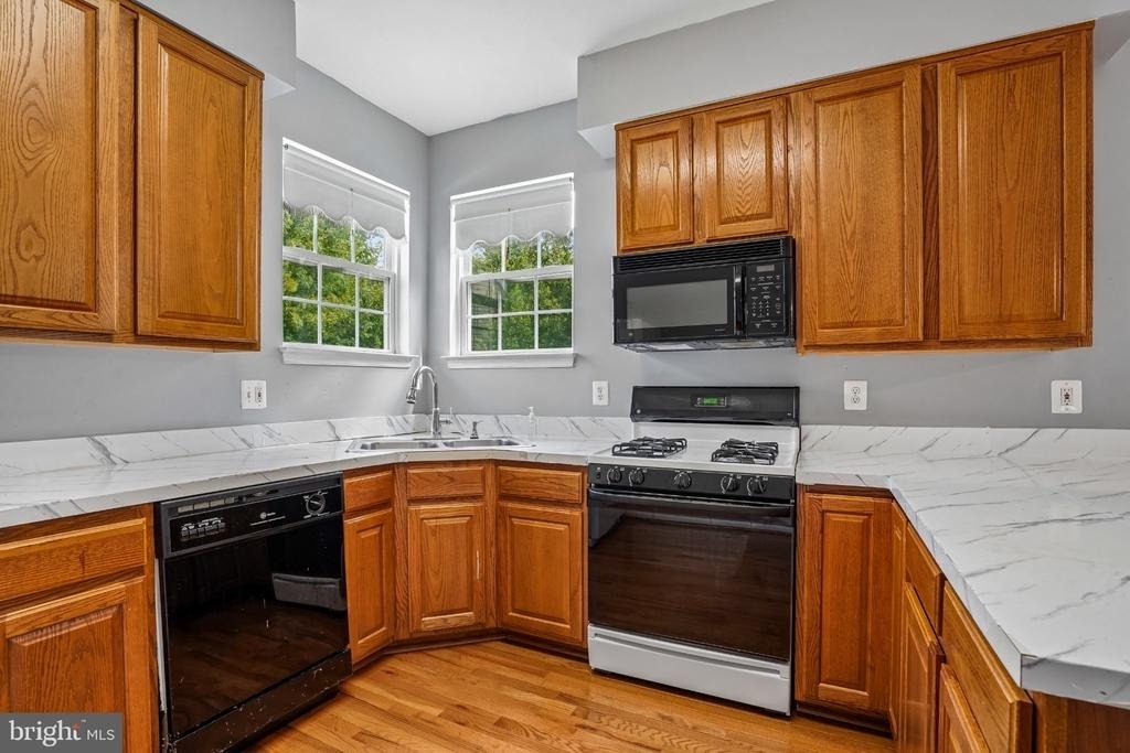 13137 Thrift Lane - Photo 13