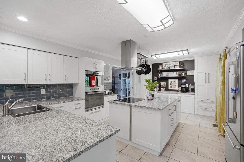 12844 Valleyhill Street - Photo 5