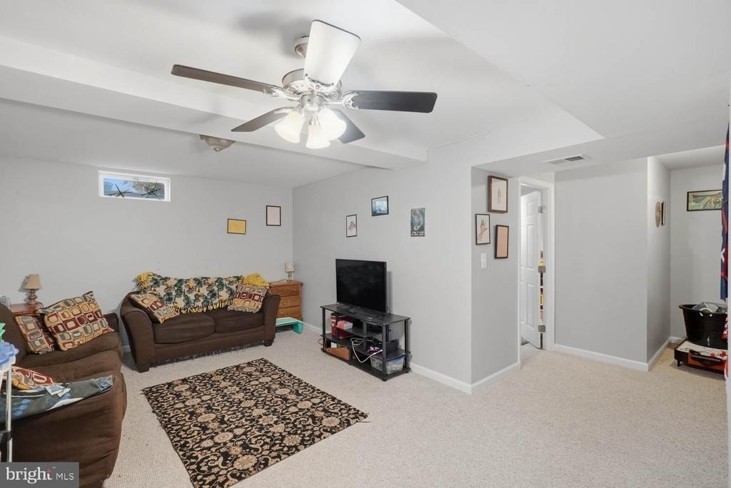 12844 Valleyhill Street - Photo 18