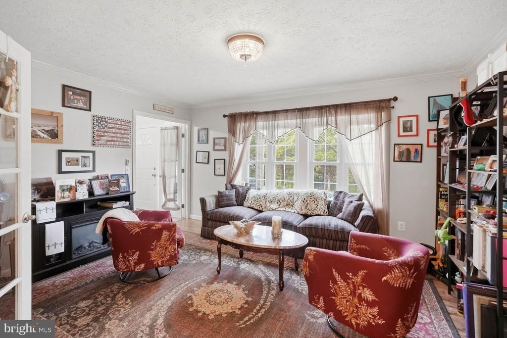 12844 Valleyhill Street - Photo 2