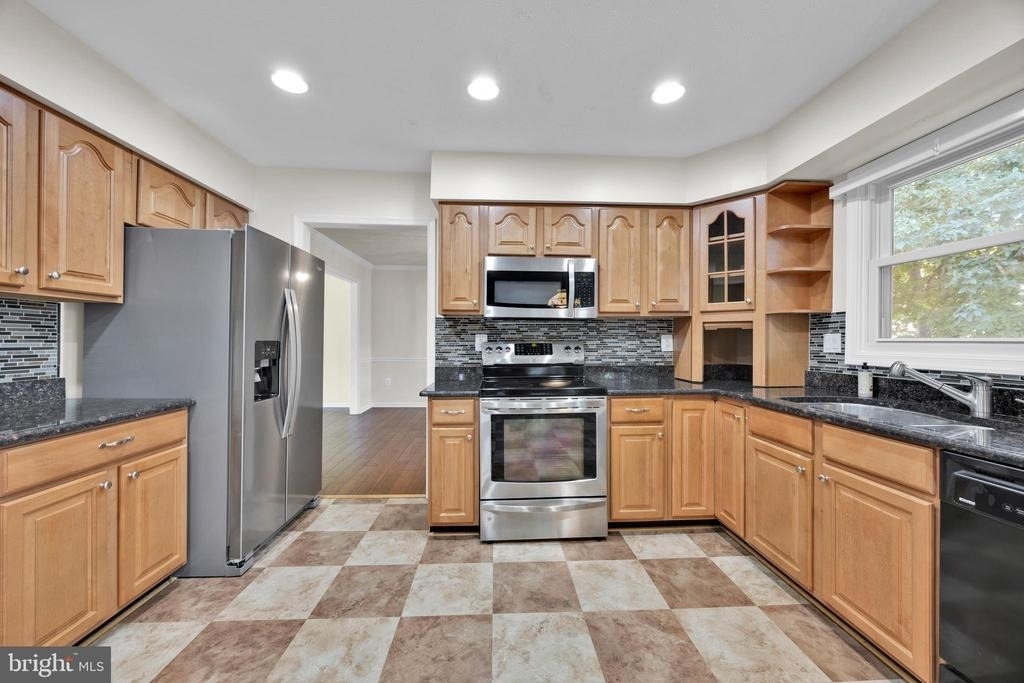 203 Markwood Drive - Photo 12