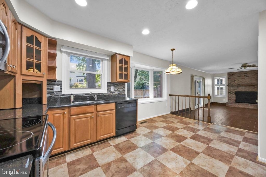 203 Markwood Drive - Photo 14