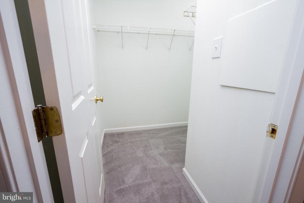 44877 Grove Terrace - Photo 36