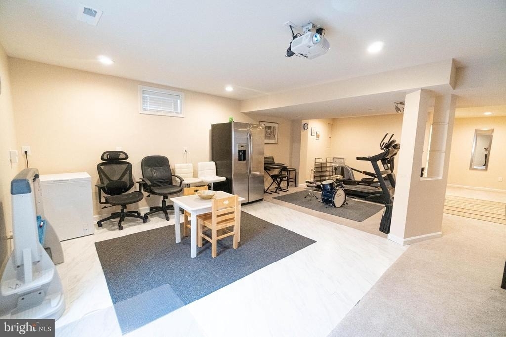 21934 Blackheath Way - Photo 27