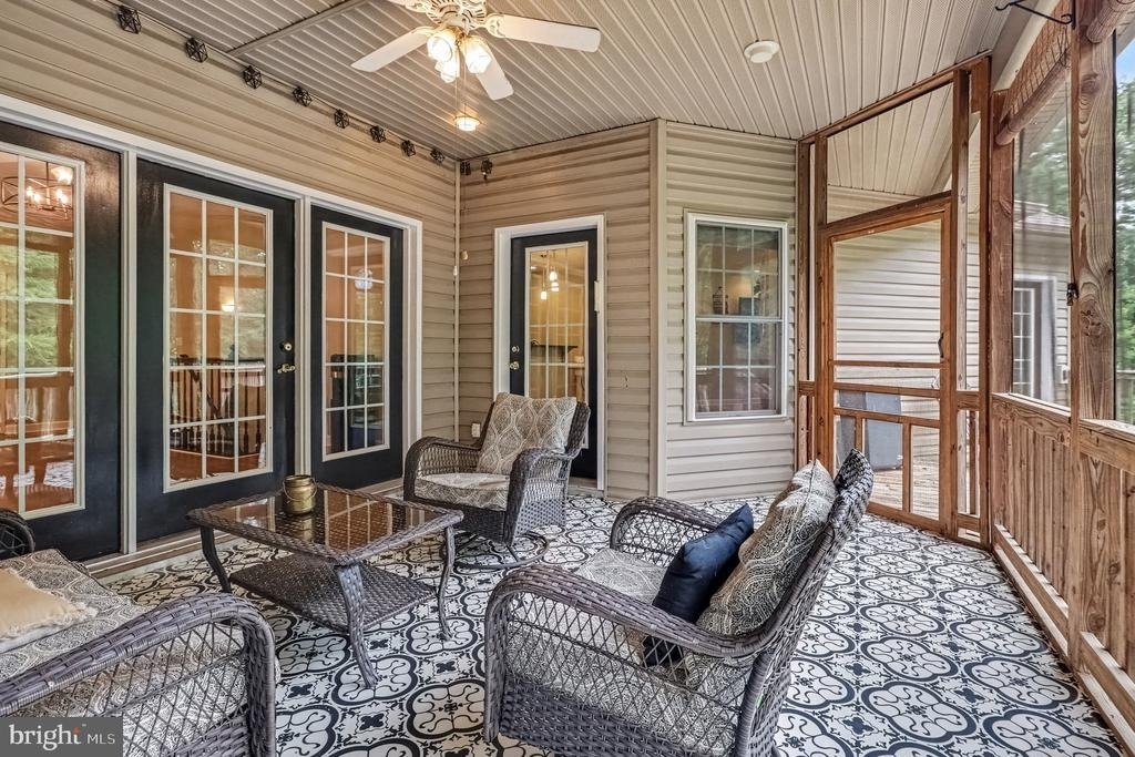 520 Oak Grove Drive - Photo 22