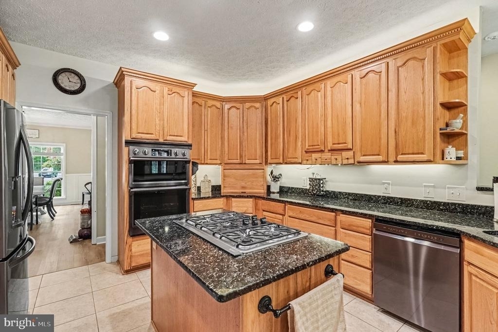 520 Oak Grove Drive - Photo 16